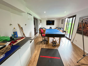 Photo 33- click for photo gallery